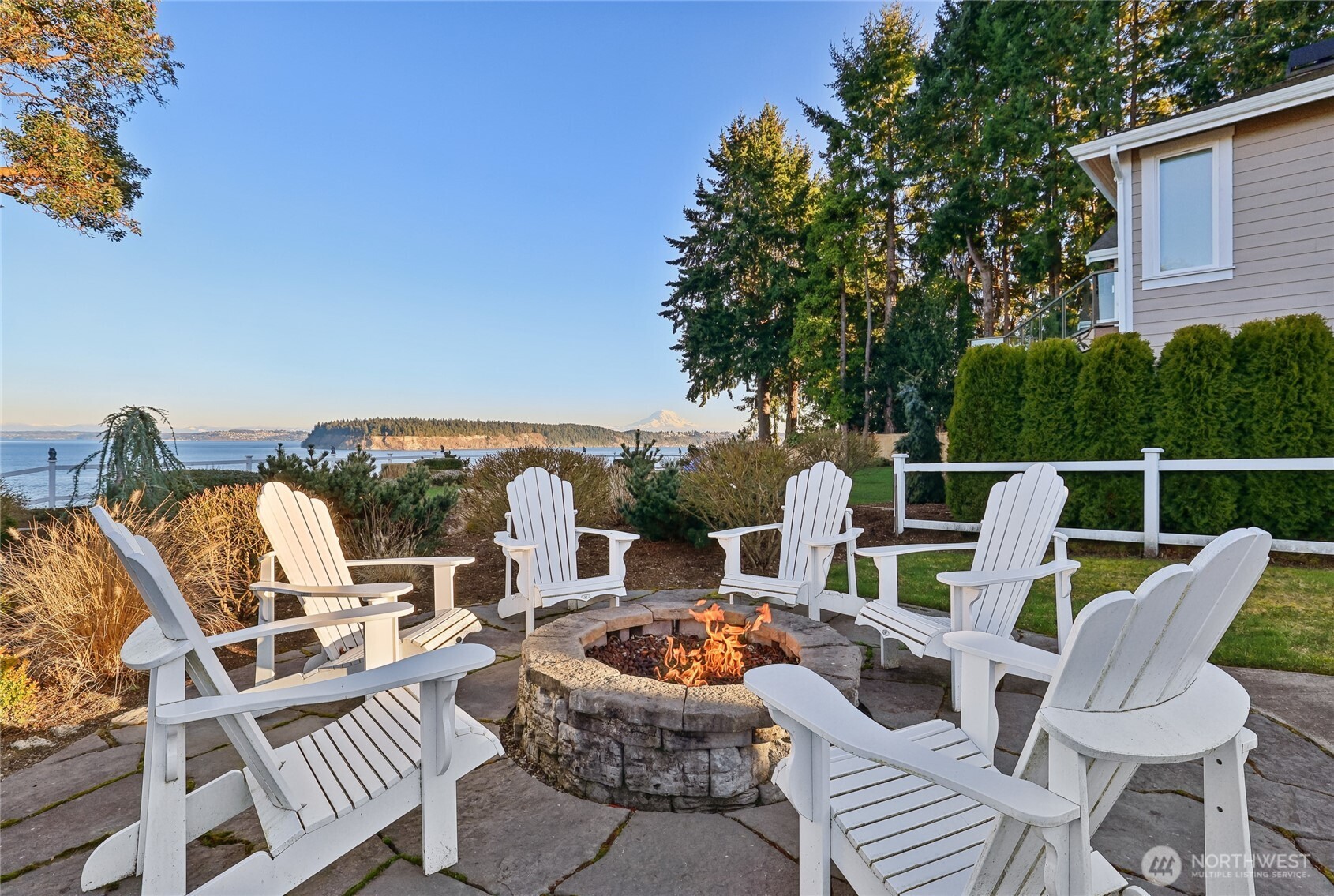 7133 Grandview Pl