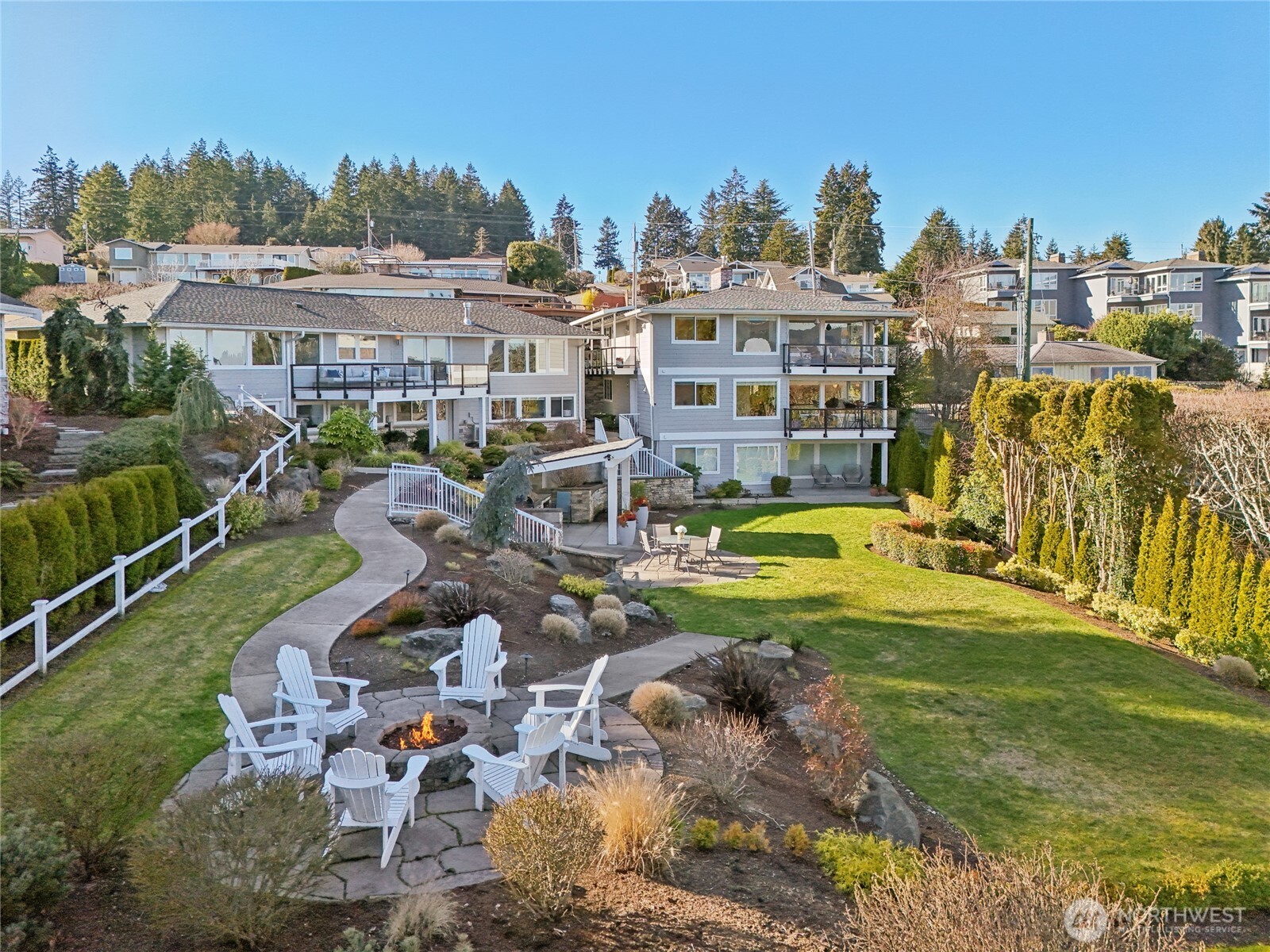 7133 Grandview Pl