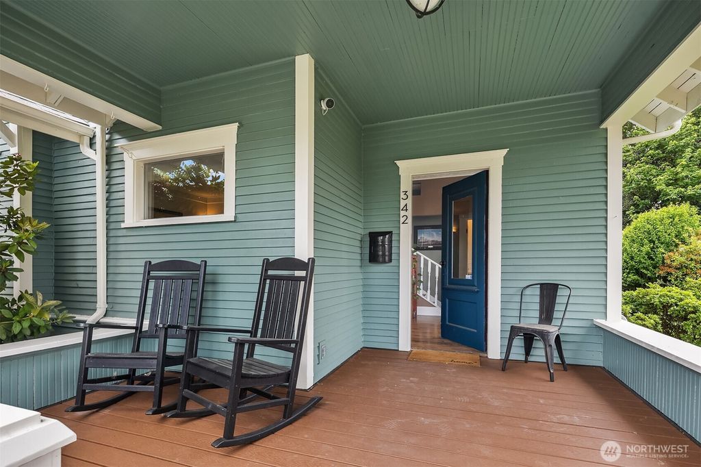 Photo of 342 S Sams Street, Monroe, WA 98272 (MLS # 2389671)