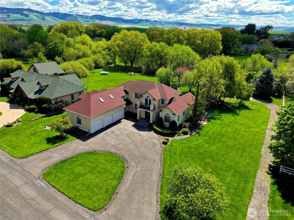 Photo of 2578 Wainwright Place, Walla Walla, WA 99362 (MLS # 2511831)