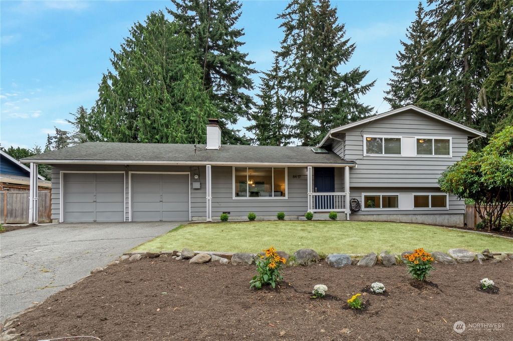 Photo of 8417 NE 139th Street, Kirkland, WA 98034 (MLS # 1997613)