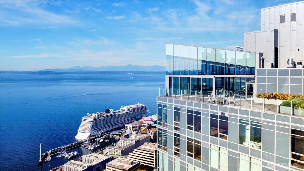 Photo of 121 Stewart ST St #3004, Seattle, WA 98101 (MLS # 2569752)