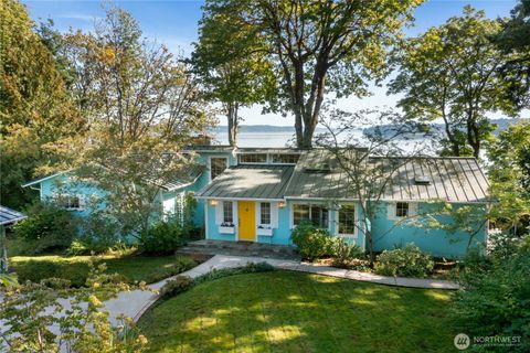 Photo of 1403 S Head Avenue SW, Lakebay, WA 98349 (MLS # 2430895)