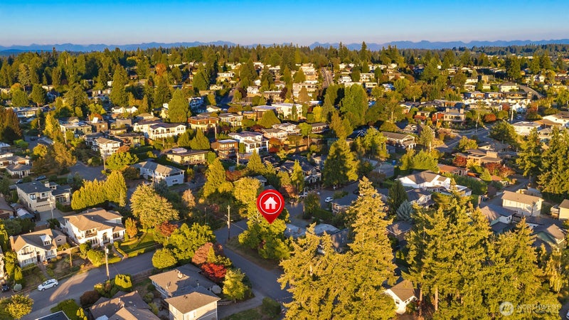 1250 6th Street W
