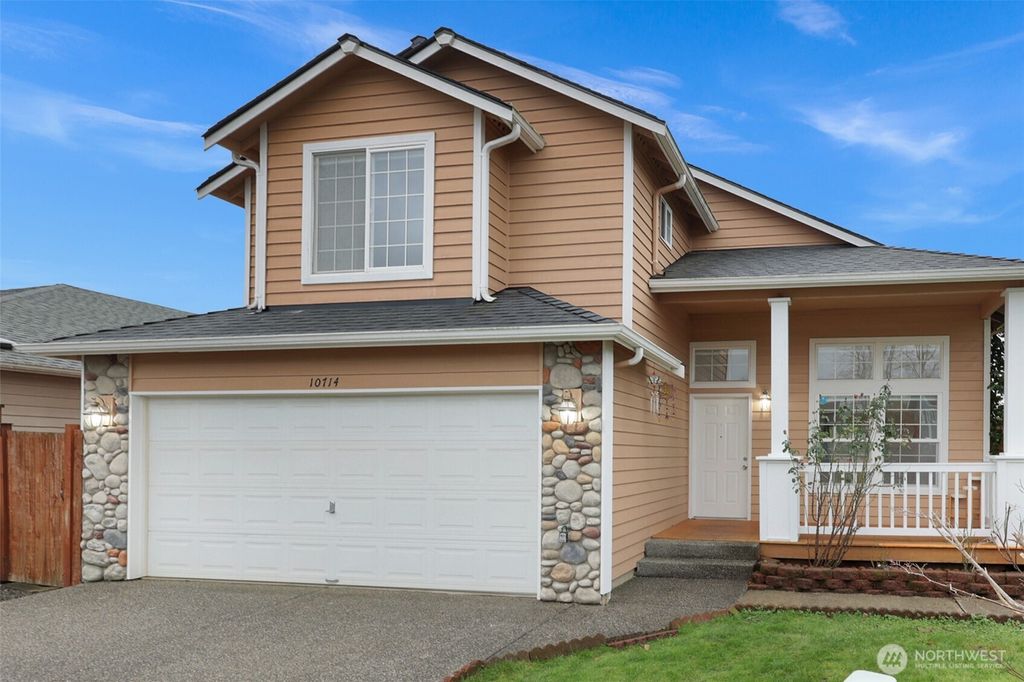 Photo of 10714 59th Drive NE, Marysville, WA 98270 (MLS # 2468231)