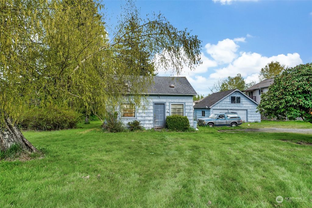 Photo of 7815 Upper Ridge Road, Everett, WA 98203 (MLS # 2152123)