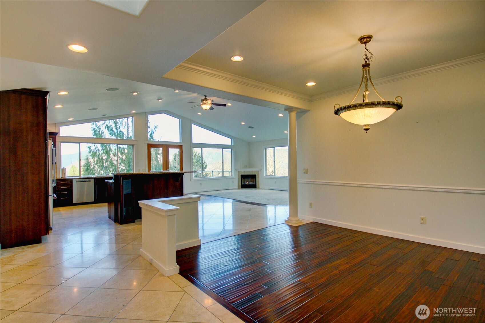 23090 Buchanan Street