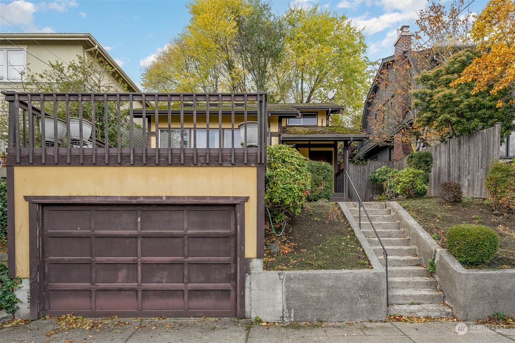 Photo of 1607 35th Avenue, Seattle, WA 98122 (MLS # 2022037)