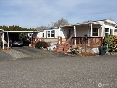 Photo of 1200 Lincoln Street #255, Bellingham, WA 98229 (MLS # 2501989)