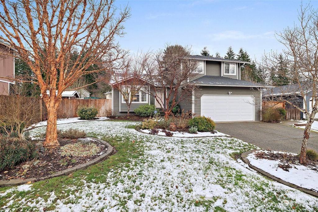 Photo of 26008 189th Avenue SE, Covington, WA 98042 (MLS # 2329272)