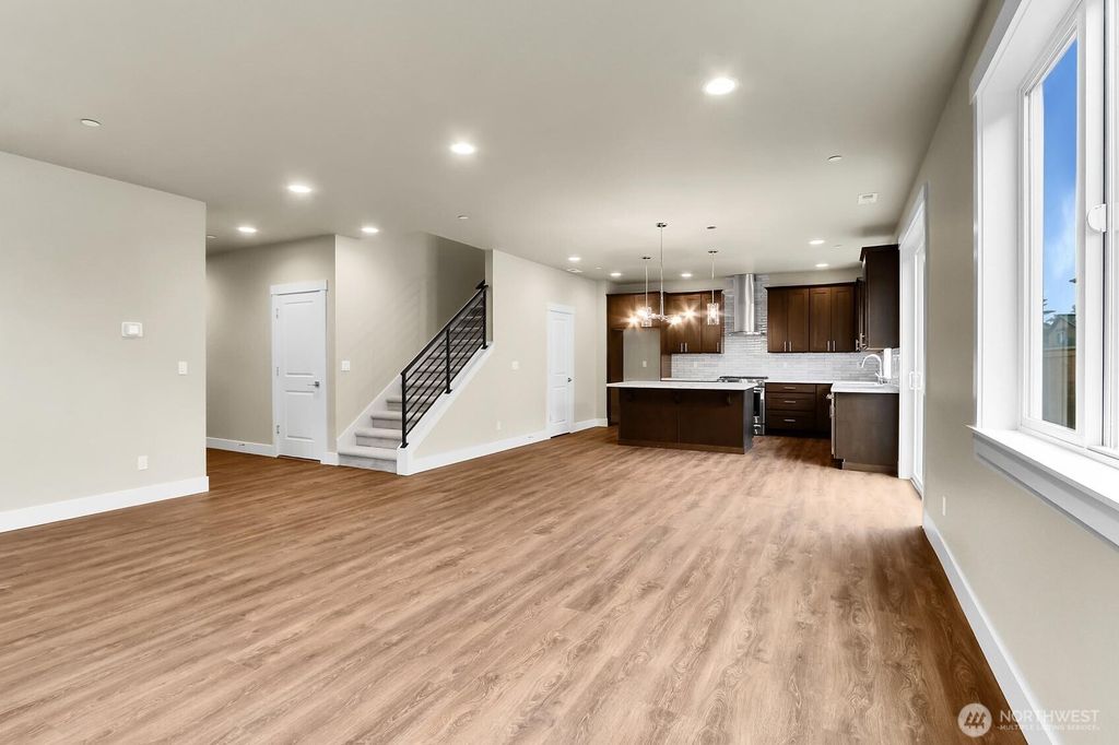 Photo of 14123 15th Avenue W, Lynnwood, WA 98087 (MLS # 2346056)