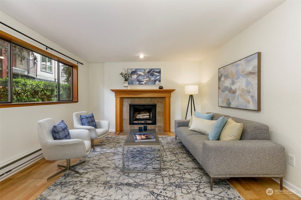 Photo of 9512 1st Avenue NE #109, Seattle, WA 98115 (MLS # 2240995)