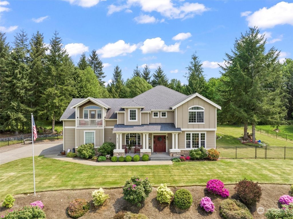 Photo of 9307 185th Drive SE, Snohomish, WA 98290 (MLS # 2069982)