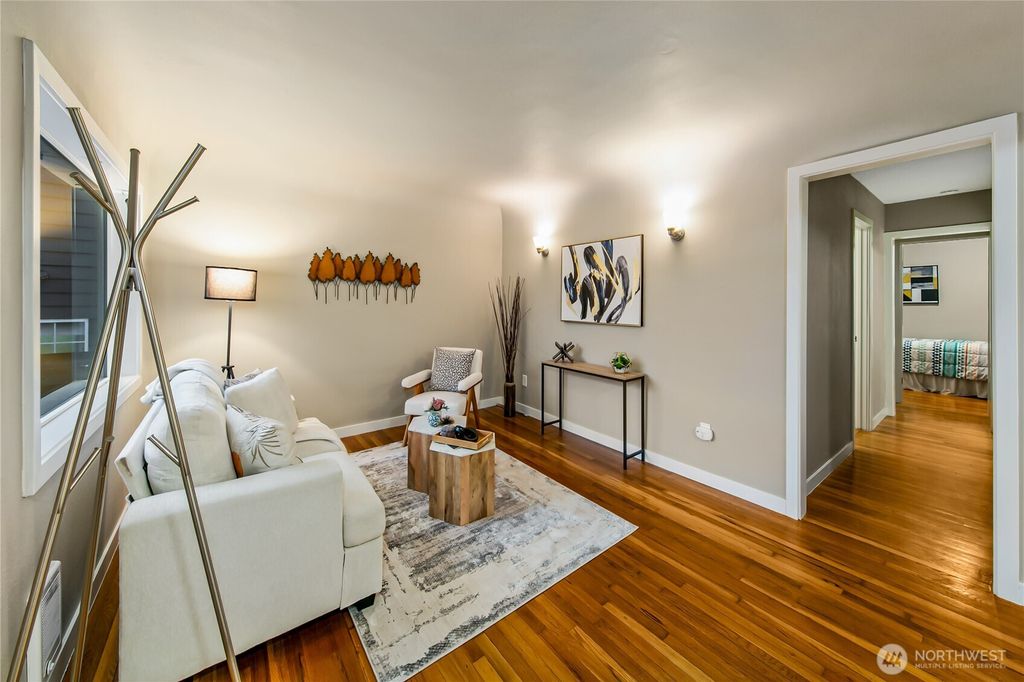 Photo of 5606 25 Avenue SW, Seattle, WA 98106 (MLS # 2346543)