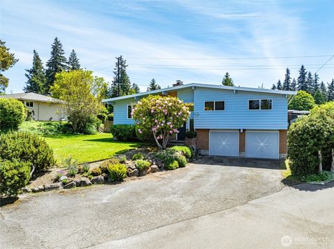 Photo of 9114 207th Place SW, Edmonds, WA 98026 (MLS # 2529140)