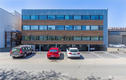 4241 21st Avenue W Seattle WA 98199