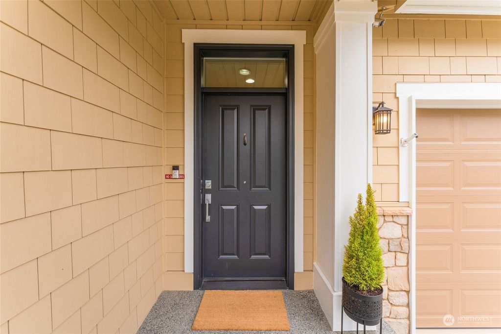 Photo of 12688 Eagles Nest Drive, Mukilteo, WA 98275 (MLS # 2213023)