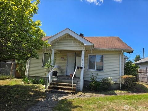 1906 S Hosmer Street Tacoma WA 98405
