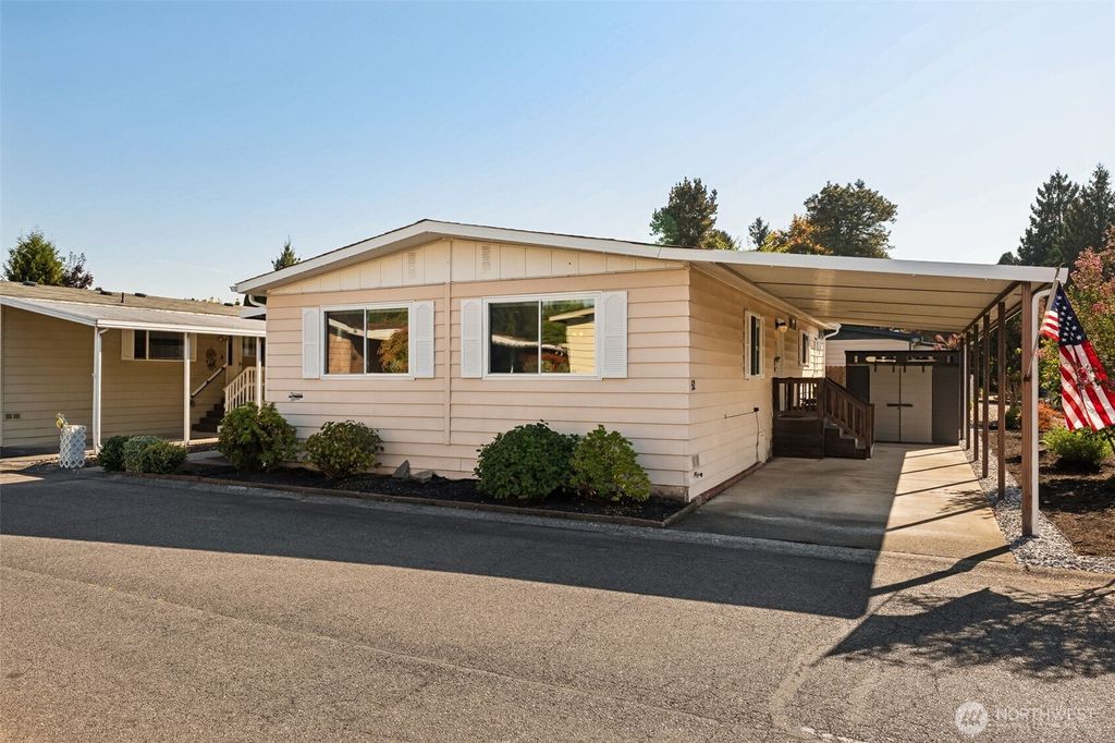 Photo of 1402 22nd Street NE #52, Auburn, WA 98002 (MLS # 2442352)