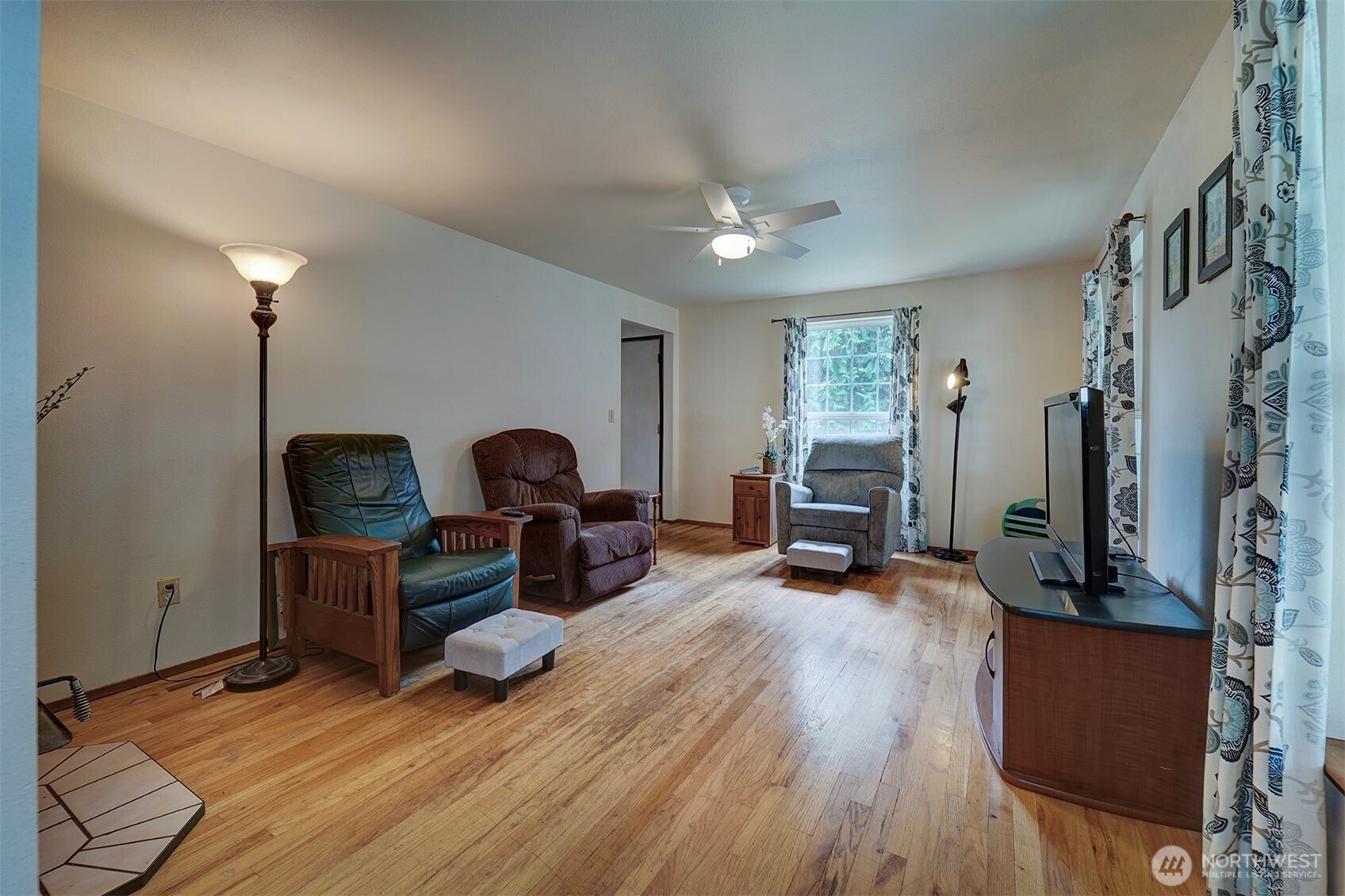 31481 Night Owl Avenue NE