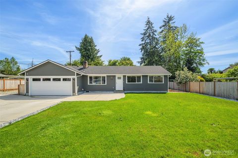 Photo of 2331 251st Street, Kent, WA 98032 (MLS # 2527447)