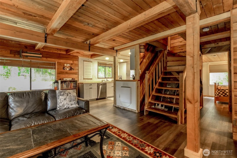 101 Mountain View Dr. N