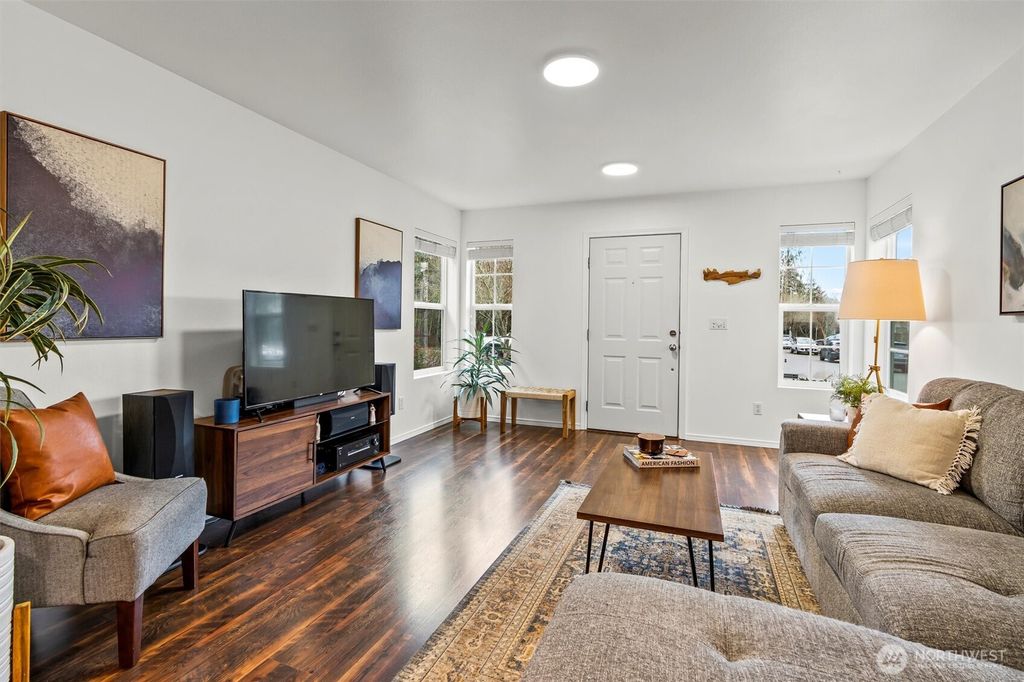 Photo of 10517 24th Street SE, Lake Stevens, WA 98258 (MLS # 2474892)