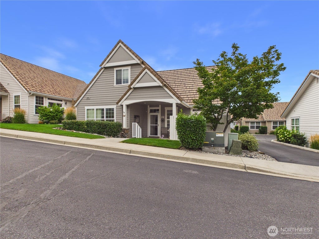 Photo of 1494 Eastmont Avenue #22, East Wenatchee, WA 98802 (MLS # 2558150)