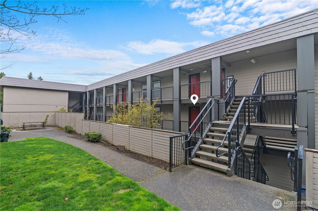 Photo of 9523 NE 180th Street #A206, Bothell, WA 98011 (MLS # 2346589)