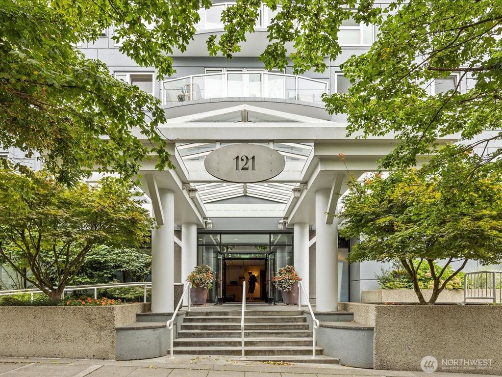 Photo of 121 Vine Street #601, Seattle, WA 98121 (MLS # 2493247)