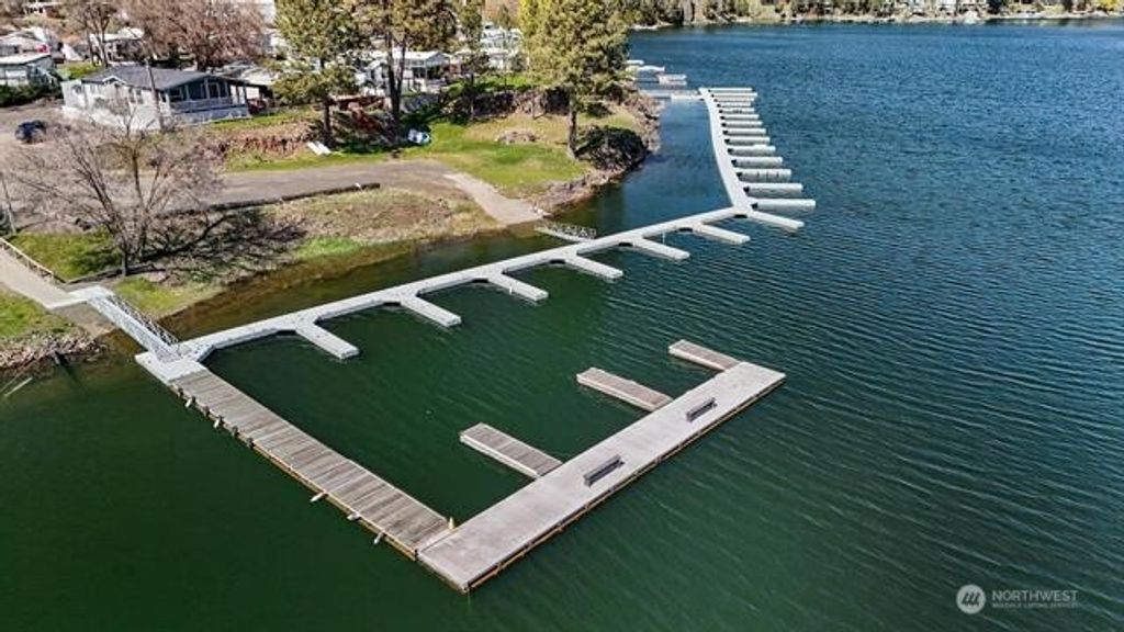 Photo of 33816 Aztec LN, Cheney, WA 99004 (MLS # 2463353)