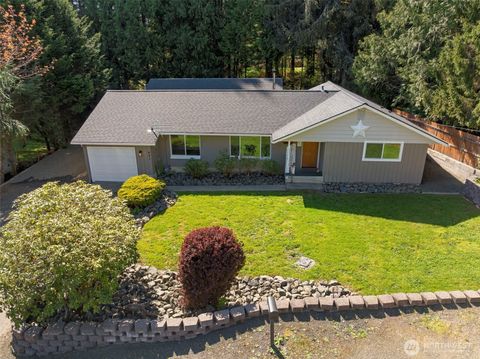 Photo of 631 N 6th Street, Montesano, WA 98563 (MLS # 2516176)