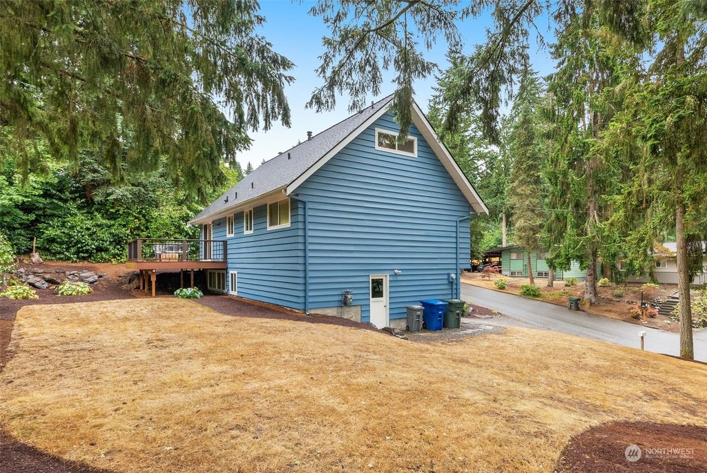 Photo of 3704 NE 192nd Street, Lake Forest Park, WA 98155 (MLS # 2160754)