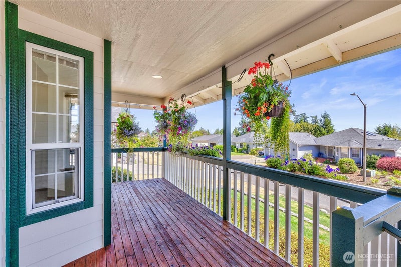 7331 NE Morning View Avenue