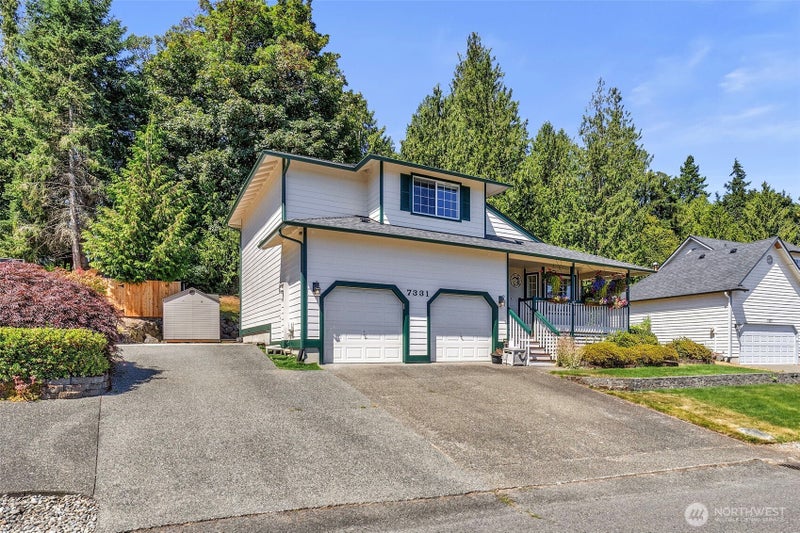 7331 NE Morning View Avenue