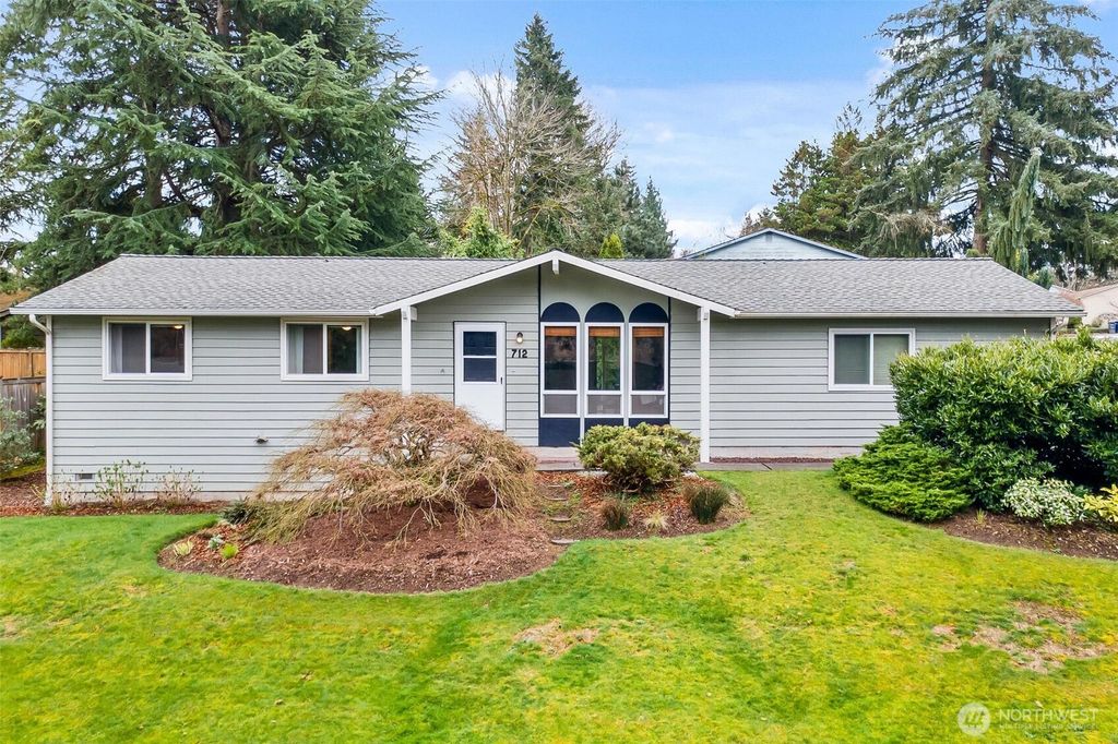 Photo of 712 220th Street SW, Bothell, WA 98021 (MLS # 2349447)