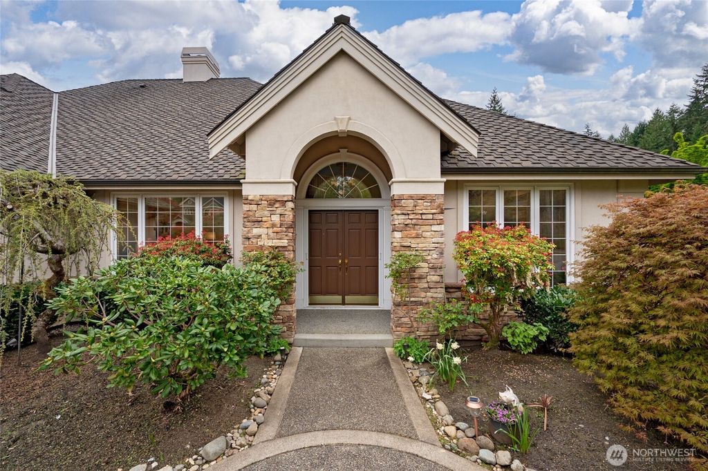 Photo of 2636 259th Court SE, Sammamish, WA 98075 (MLS # 2510957)