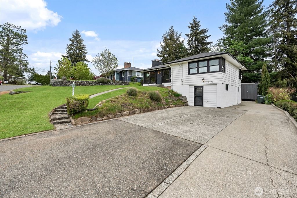 Photo of 7522 Olympus Drive W, Tacoma, WA 98466 (MLS # 2500099)