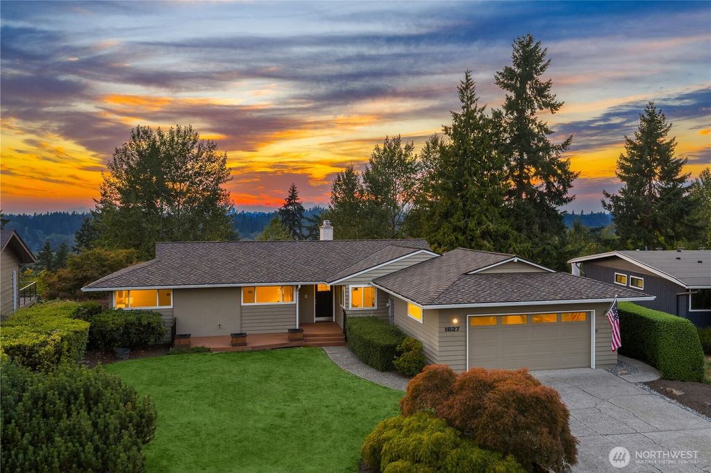 Photo of 1627 121st Avenue SE, Bellevue, WA 98005 (MLS # 2428005)