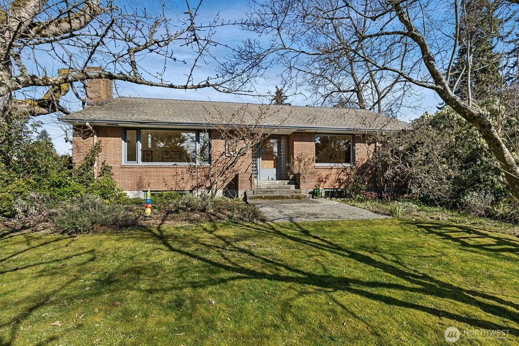 Photo of 2100 N 128th Street, Seattle, WA 98133 (MLS # 2345069)