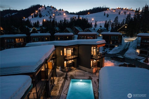Photo of 101 Pass Life Way, Snoqualmie Pass, WA 98068 (MLS # 2588219)