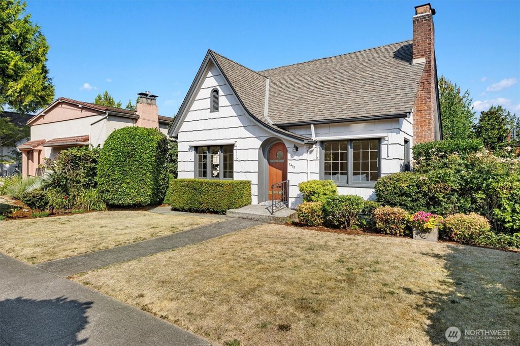 Photo of 2408 E Roanoke Street, Seattle, WA 98112 (MLS # 2429250)