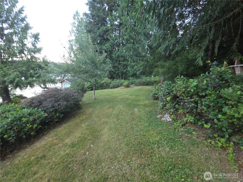 425 W Shore Loop Road