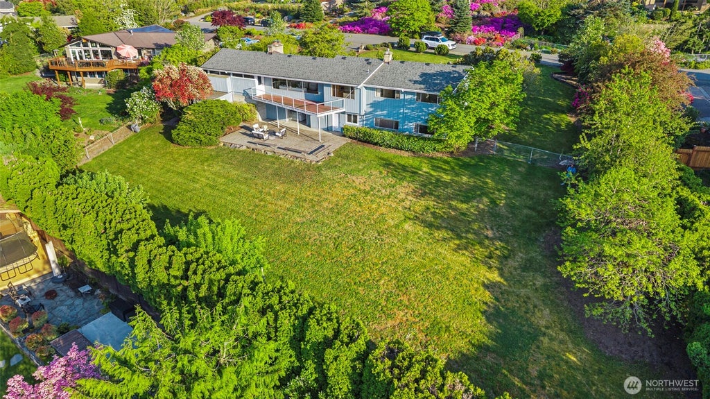 Photo of 14508 SE 50th Street, Bellevue, WA 98006 (MLS # 2587209)