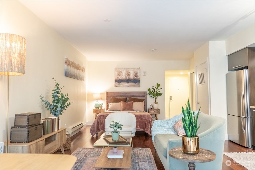 Photo of 2911 2nd Avenue #315, Seattle, WA 98121 (MLS # 2064938)