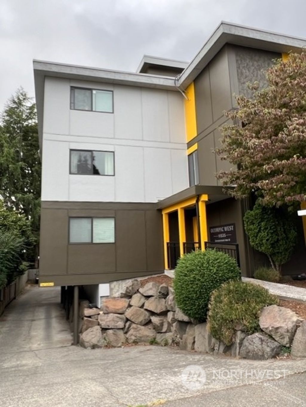 Photo of 11535 Greenwood Avenue N #202, Seattle, WA 98133 (MLS # 2160767)