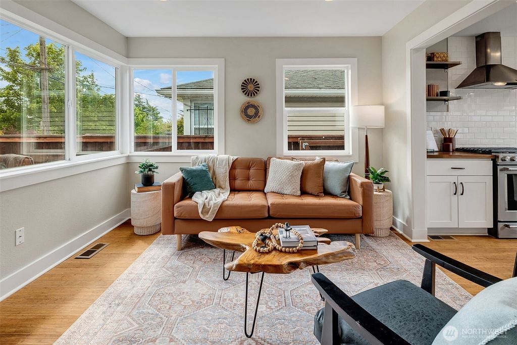 Photo of 9419 39th Avenue S, Seattle, WA 98118 (MLS # 2378325)