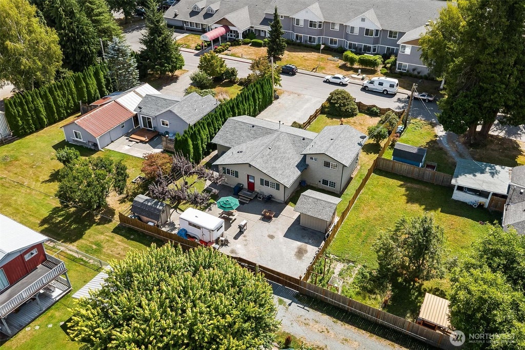 Photo of 910 Dunlop Street, Sedro Woolley, WA 98284 (MLS # 2575860)