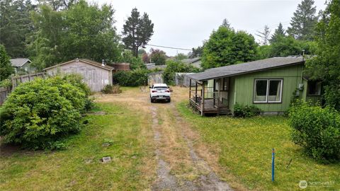 Photo of 1411 249th Place, Ocean Park, WA 98640 (MLS # 2402547)