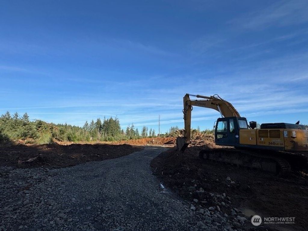 Photo of 380 Hawkins Road, Winlock, WA 98596 (MLS # 2483213)